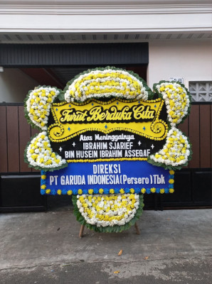 Papan Bunga Duka di Teriak